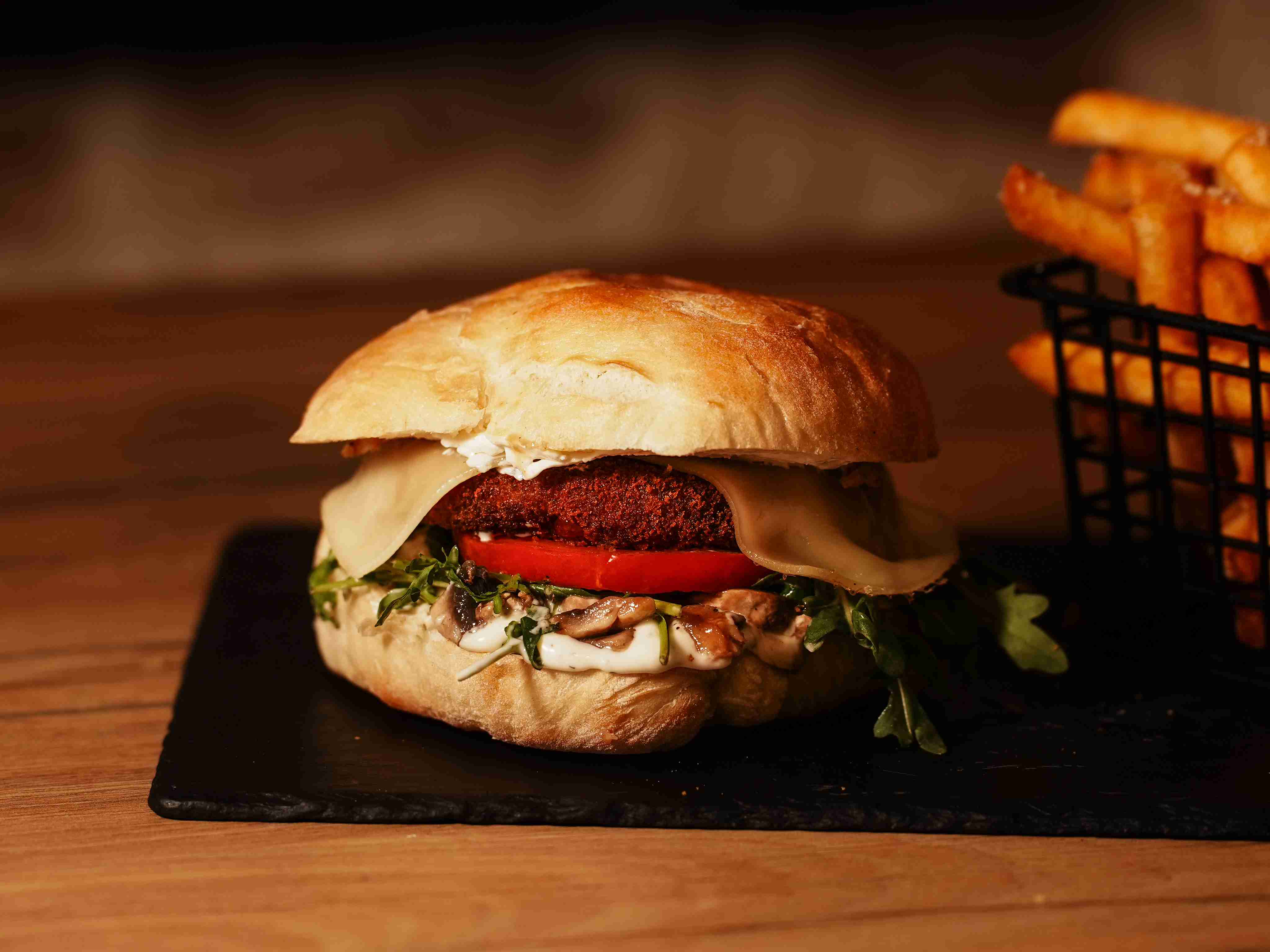 Fasting burger: mushrooms / soy / peas